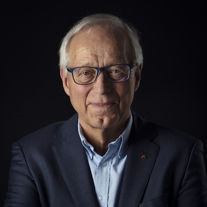 Klaus Henrik Ostenfeld.
